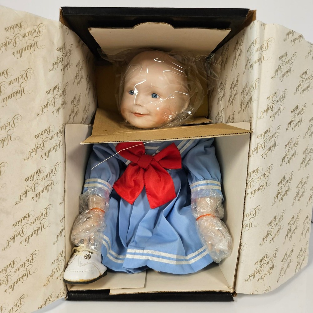 Ashton-Drake Yolanda Bello Amanda Porcelain Doll Picture Perfect Babies NIB